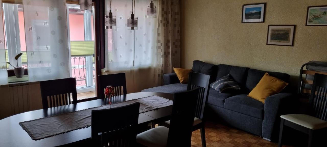 Apartma Zele Postojna Buitenkant foto